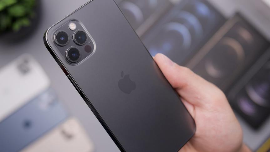 iPhone, iPad i&nbsp;Macbook